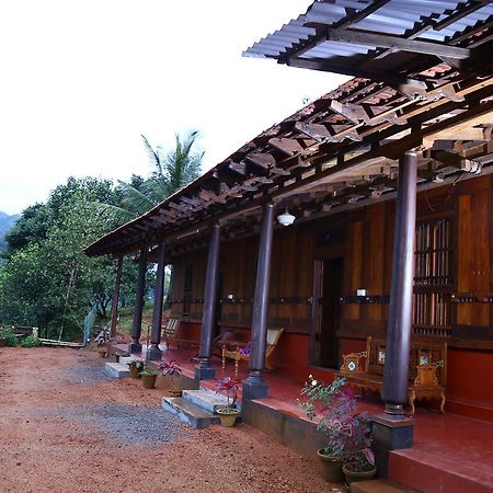 Malayoram Heritage Villa Munnar Kumudi Eksteriør billede